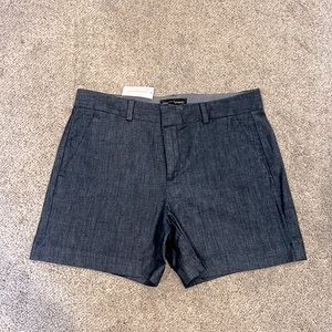 New with tags! Banana Republic dark chambray shorts, size 26/2